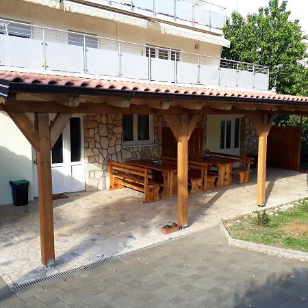 Apartments Roko Kostrena Exterior foto
