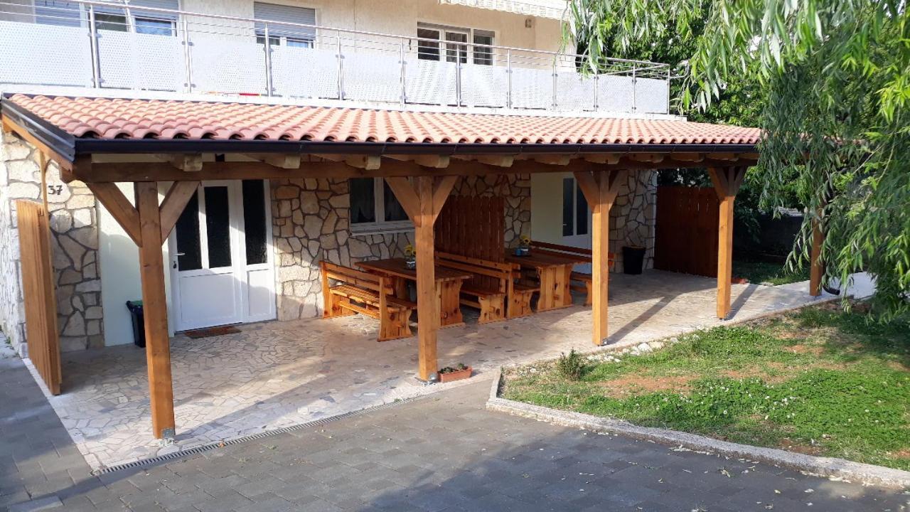 Apartments Roko Kostrena Exterior foto